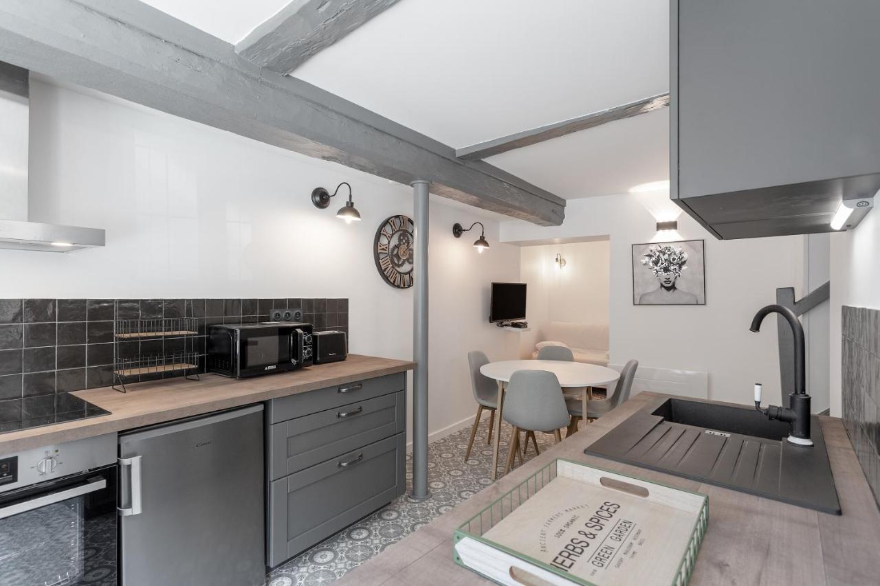 Apartment Un Petit Coin De Moyen Age Beauvais